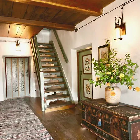 Bauernhaus-schloss Wagrain カントリーハウス