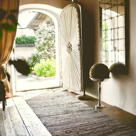 Bauernhaus-schloss Wagrain カントリーハウス